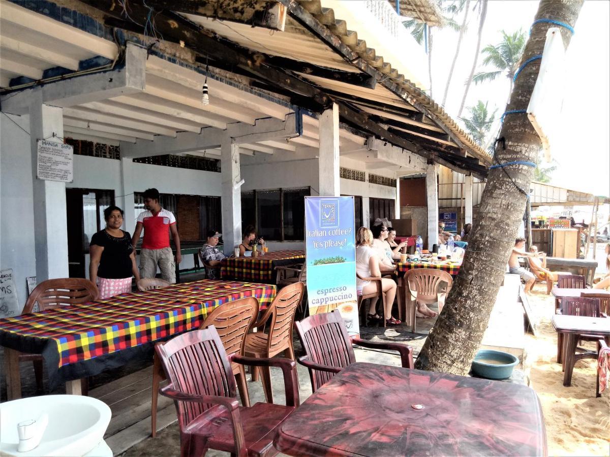 Hansa Surf Hotel ヒッカドゥワ エクステリア 写真